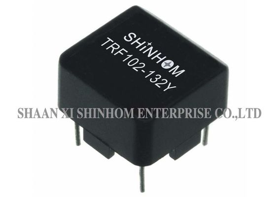 โปรไฟล์เล็ก Ferrite Core Choke สีดำพร้อมตัวเรือนทำจากพลาสติก