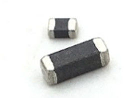 ชิปเฟอร์ไรต์หลายชั้นลูกปัด SMD ใหญ่ชิ้นส่วน Passive EMI