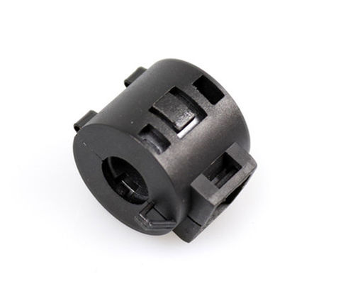 Suppressors EMI / EMC แกนเฟอร์ไรต์แยกขนาดเล็กที่มีช่วงความถี่กว้าง