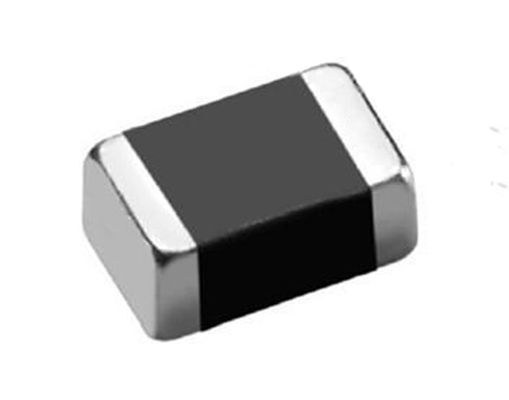 SMD หลายชิปเฟอร์ไรต์ลูกปัดกระแสขนาดใหญ่ Emi Passive ส่วนประกอบ RoHS