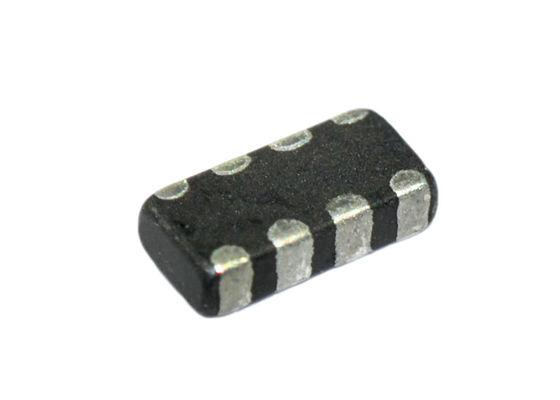 SMD หลายชิปเฟอร์ไรต์ลูกปัดกระแสขนาดใหญ่ Emi Passive ส่วนประกอบ RoHS