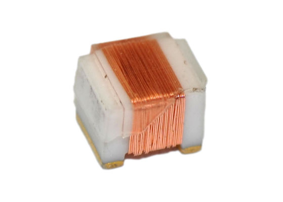 ตัวรับสัญญาณ GPS RF SMD ลวดเหนี่ยวนำชิปเซรามิกบาดแผล