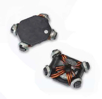 พลาสติก SMD Common Mode Ferrite Core Choke 10kHz สำหรับ Photovoltaic